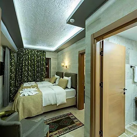 Ahiyan Отель 4*